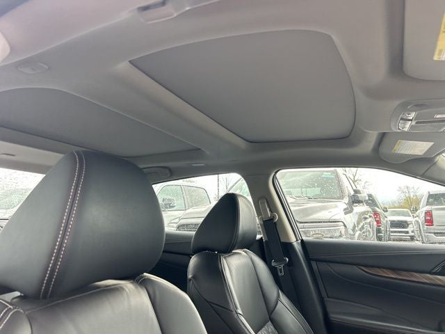 2016 Nissan Maxima Platinum