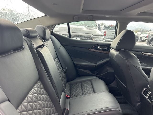 2016 Nissan Maxima Platinum