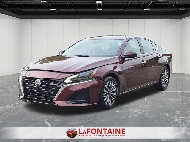2023 Nissan Altima SV FWD