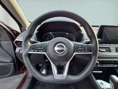2023 Nissan Altima SV FWD