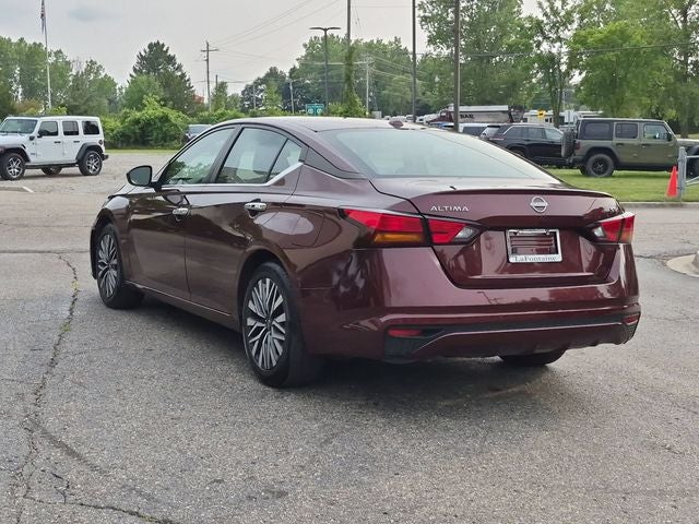 2023 Nissan Altima SV FWD
