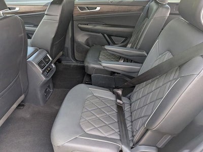 2024 Volkswagen Atlas 2.0T SEL Premium R-Line