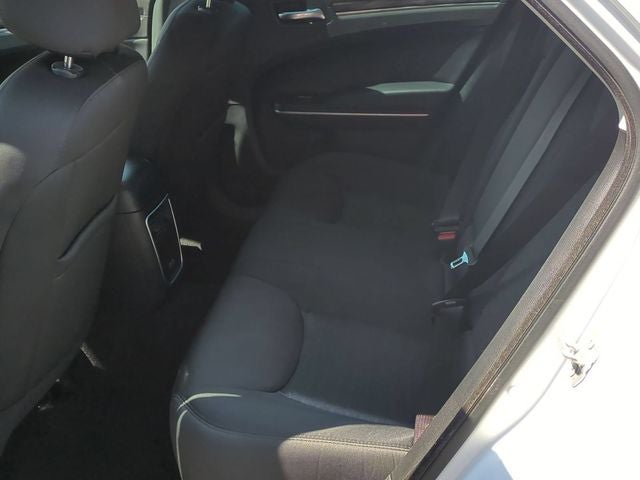 2021 Chrysler 300 Touring