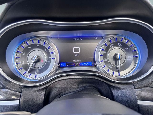 2019 Chrysler 300 Touring