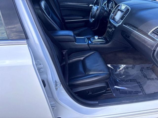 2019 Chrysler 300 Touring