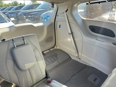 2018 Chrysler Pacifica Touring L Plus