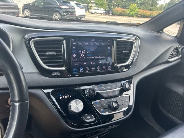 2020 Chrysler Pacifica Touring L Plus