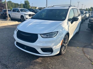 2025 Chrysler Pacifica Limited