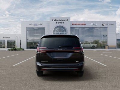 2027 Chrysler Pacifica PACIFICA SELECT AWD