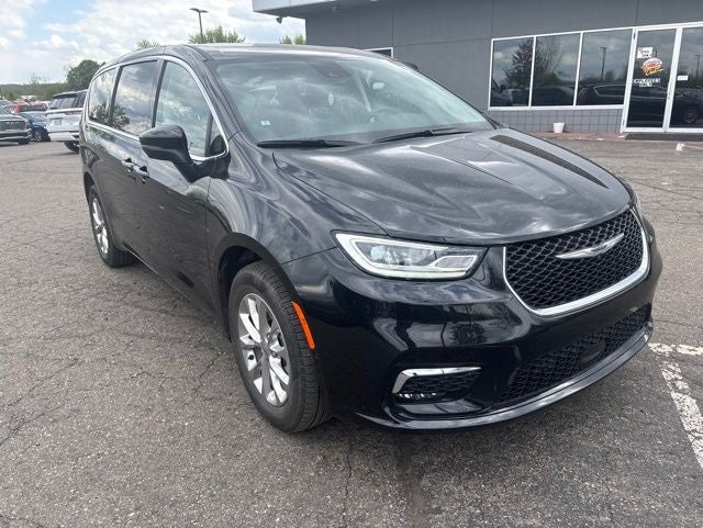 2023 Chrysler Pacifica Touring L AWD
