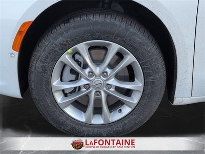 2026 Chrysler Pacifica PACIFICA SELECT AWD