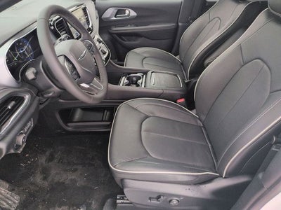 2026 Chrysler Pacifica PACIFICA LIMITED AWD