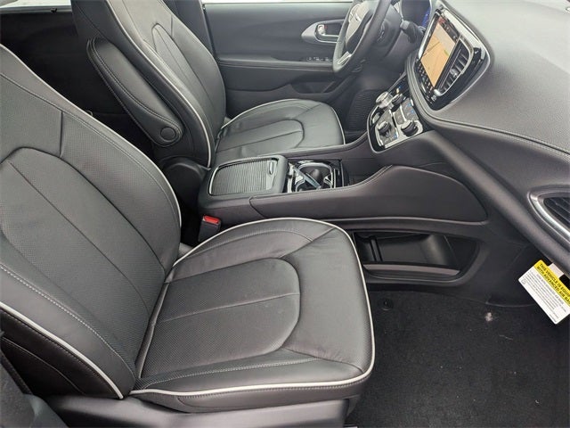 2026 Chrysler Pacifica PACIFICA LIMITED AWD