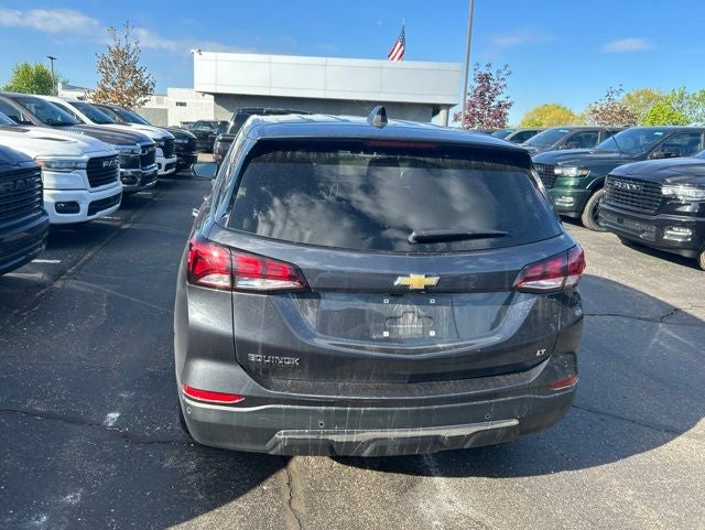 2022 Chevrolet Equinox FWD LT