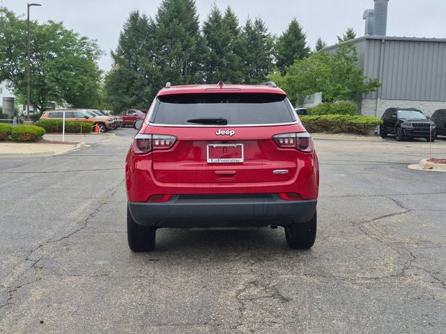 2017 Jeep New Compass Latitude FWD