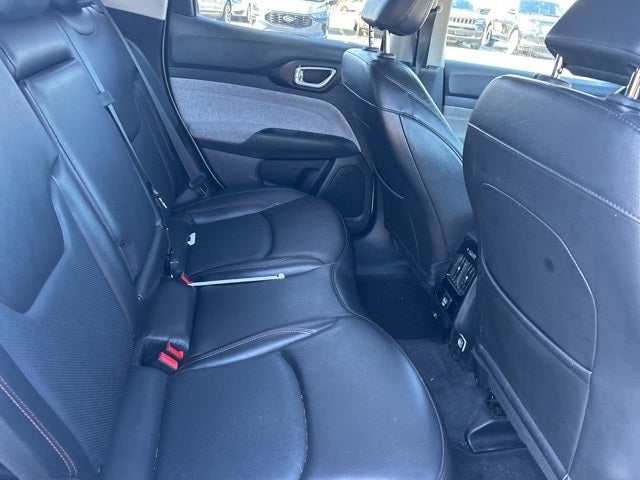 2022 Jeep Compass Latitude Lux 4x4