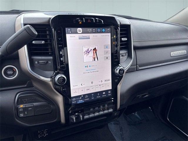 2023 RAM 3500 Laramie Crew Cab 4x4 6'4' Box