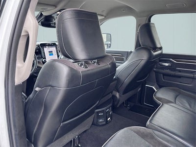 2023 RAM 3500 Laramie Crew Cab 4x4 6'4' Box