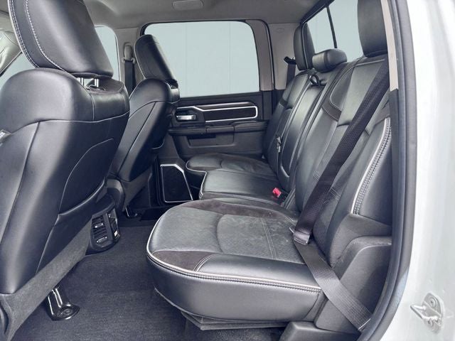 2023 RAM 3500 Laramie Crew Cab 4x4 6'4' Box