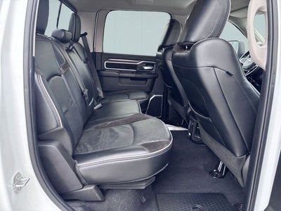 2023 RAM 3500 Laramie Crew Cab 4x4 6'4' Box