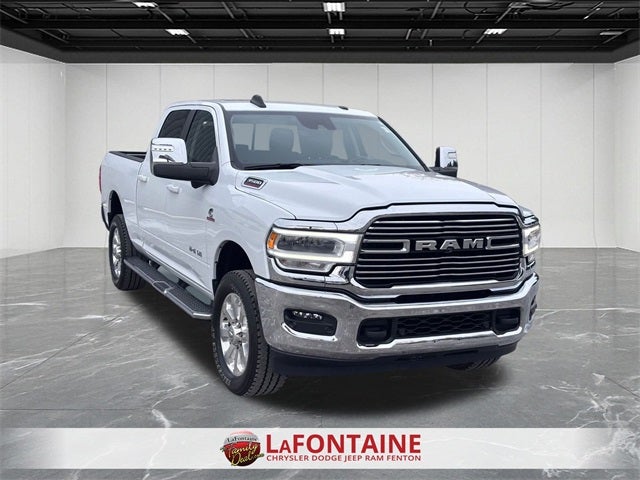 2023 RAM 3500 Laramie Crew Cab 4x4 6'4' Box