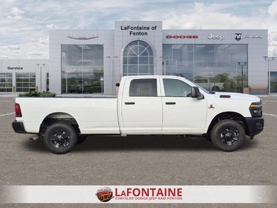 2027 RAM Ram 3500 RAM 3500 TRADESMAN CREW CAB 4X4 8' BOX