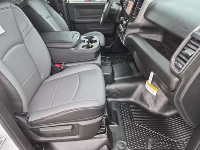 2027 RAM Ram 3500 RAM 3500 TRADESMAN CREW CAB 4X4 8' BOX