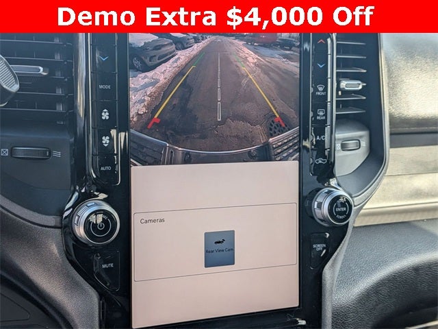 2026 RAM Ram 3500 RAM 3500 TRADESMAN CREW CAB 4X4 8' BOX