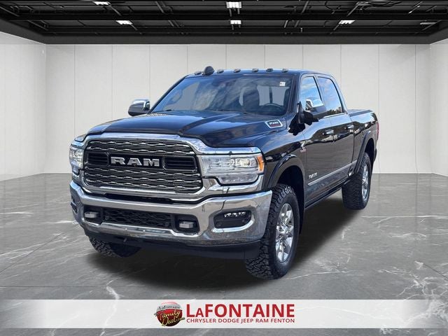 2022 RAM 3500 Limited Crew Cab 4x4 6'4' Box