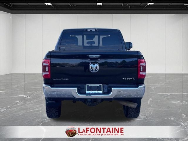 2022 RAM 3500 Limited Crew Cab 4x4 6'4' Box