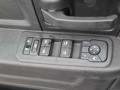 2027 RAM Ram 3500 RAM 3500 TRADESMAN CREW CAB 4X4 8' BOX