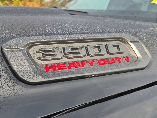2027 RAM Ram 3500 RAM 3500 TRADESMAN CREW CAB 4X4 8' BOX