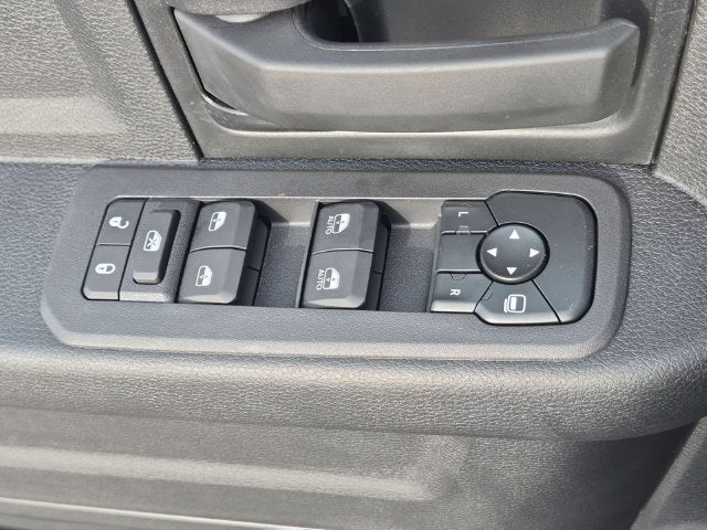 2027 RAM Ram 3500 RAM 3500 TRADESMAN CREW CAB 4X4 8' BOX