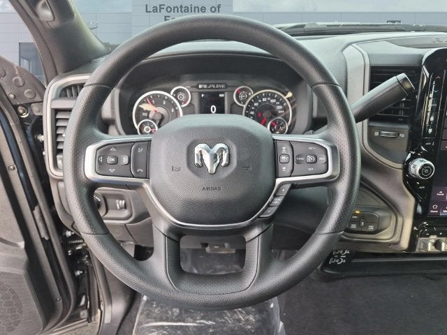 2027 RAM Ram 3500 RAM 3500 TRADESMAN CREW CAB 4X4 8' BOX