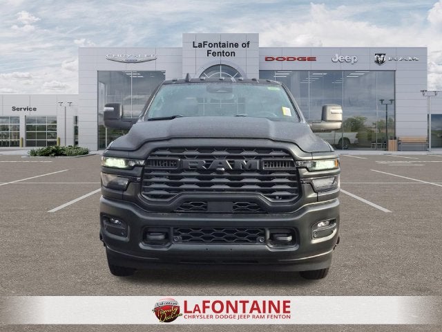 2027 RAM Ram 3500 RAM 3500 TRADESMAN CREW CAB 4X4 8' BOX