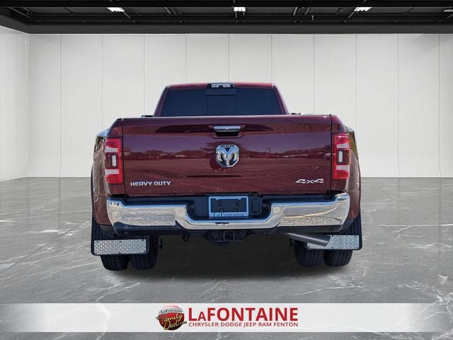 2020 RAM 3500 Laramie Crew Cab 4x4 8' Box