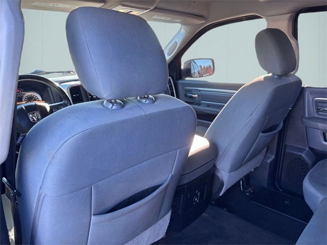 2018 RAM 1500 Big Horn Crew Cab 4x4 5'7' Box