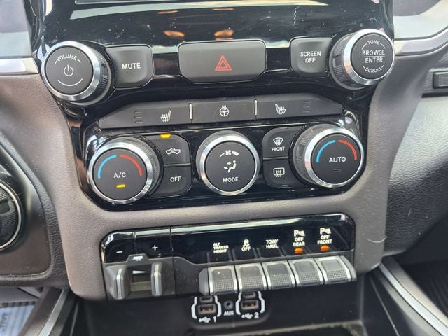 2022 RAM 2500 Big Horn Crew Cab 4x4 6'4' Box