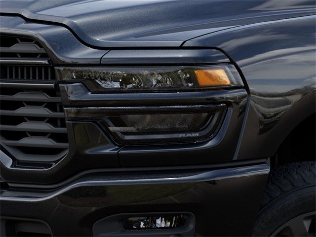 2026 RAM Ram 2500 RAM 2500 BLACK EXPRESS CREW CAB 4X4 8' BOX