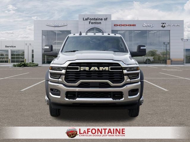 2026 RAM 5500 Chassis Tradesman/Big Horn