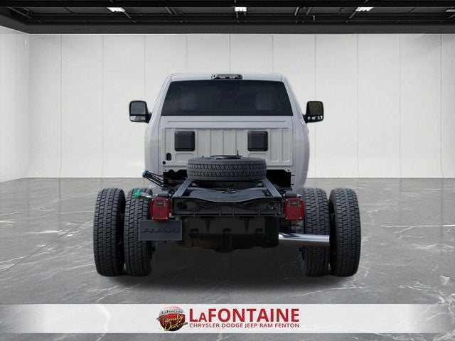 2026 RAM Ram 5500 Chassis Cab RAM 5500 TRADESMAN CHASSIS REGULAR CAB 4X4 84' CA