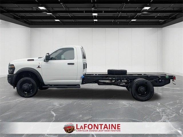 2026 RAM Ram 5500 Chassis Cab RAM 5500 TRADESMAN CHASSIS REGULAR CAB 4X4 84' CA