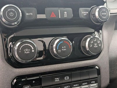 2026 RAM Ram 5500 Chassis Cab RAM 5500 TRADESMAN CHASSIS REGULAR CAB 4X4 84' CA