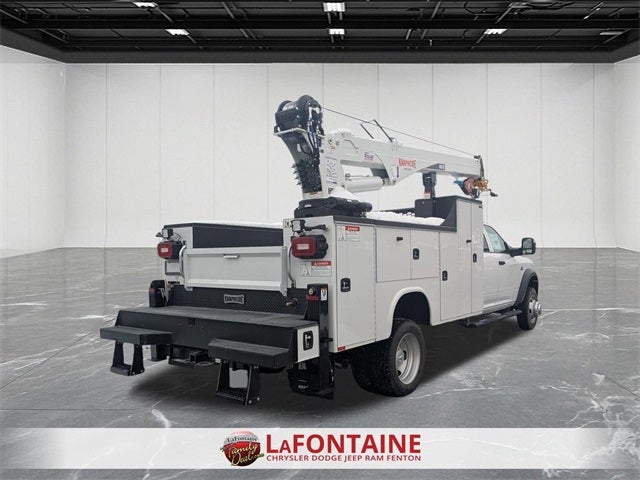 2026 RAM Ram 5500 Chassis Cab RAM 5500 TRADESMAN CHASSIS CREW CAB 4X4 84' CA