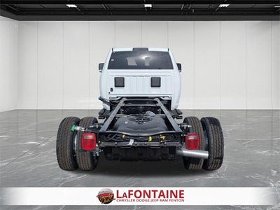 2026 RAM Ram 5500 Chassis Cab RAM 5500 TRADESMAN CHASSIS CREW CAB 4X4 84' CA