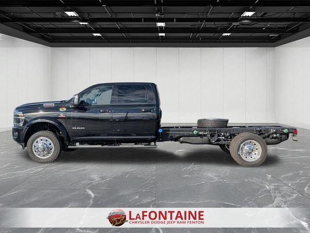 2026 RAM Ram 5500 Chassis Cab RAM 5500 BIG HORN CHASSIS CREW CAB 4X4 84' CA