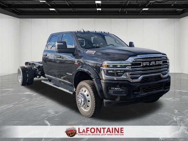 2026 RAM Ram 5500 Chassis Cab RAM 5500 BIG HORN CHASSIS CREW CAB 4X4 84' CA