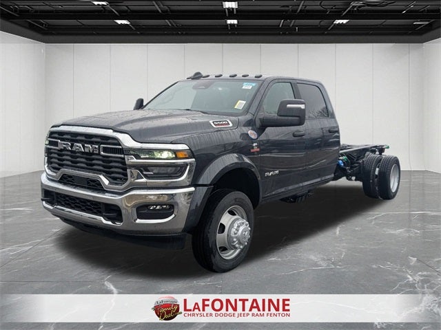 2026 RAM Ram 5500 Chassis Cab RAM 5500 BIG HORN CHASSIS CREW CAB 4X4 84' CA