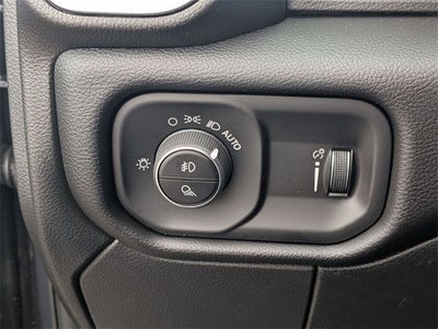 2026 RAM Ram 5500 Chassis Cab RAM 5500 BIG HORN CHASSIS CREW CAB 4X4 84' CA