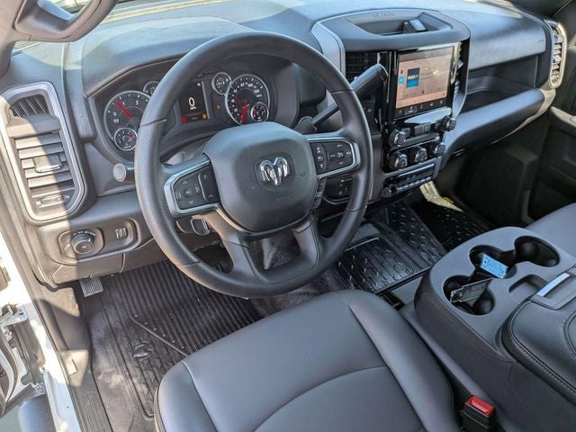 2026 RAM Ram 5500 Chassis Cab RAM 5500 TRADESMAN CHASSIS CREW CAB 4X4 84' CA